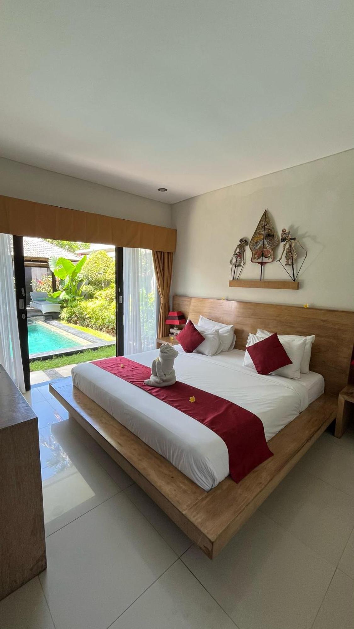 Agata * Seminyak (Bali)